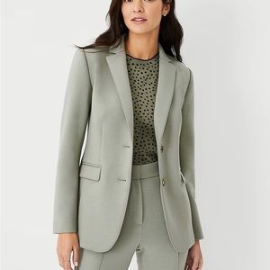 Ann Taylor The Two Button Blazer in Double Knit
Mountain Sage